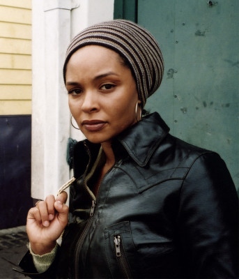 photo 4 in Denalane gallery [id66037] -0001-11-30 00:00:00